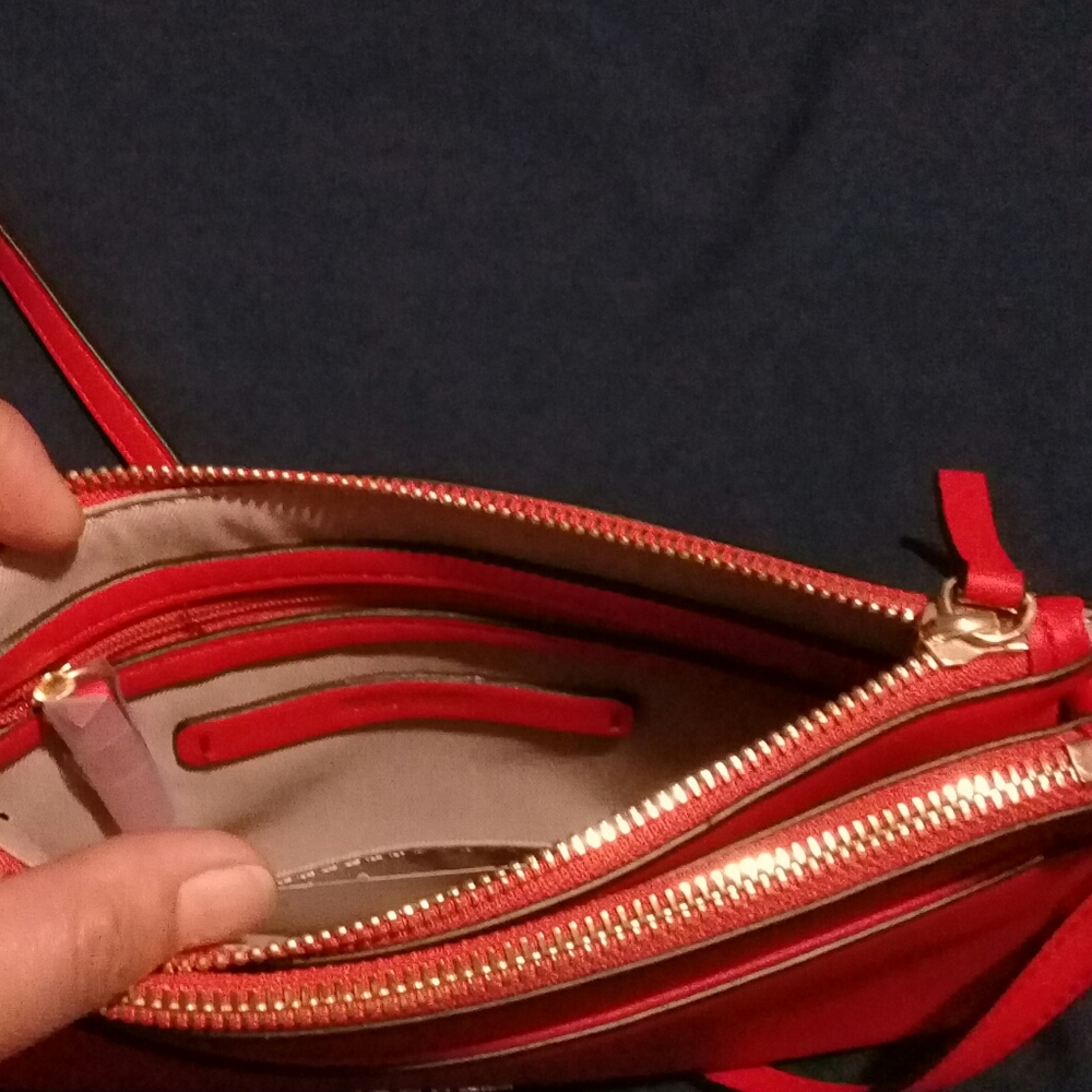 NWOT Red Nine West bag - Picture 7 of 8